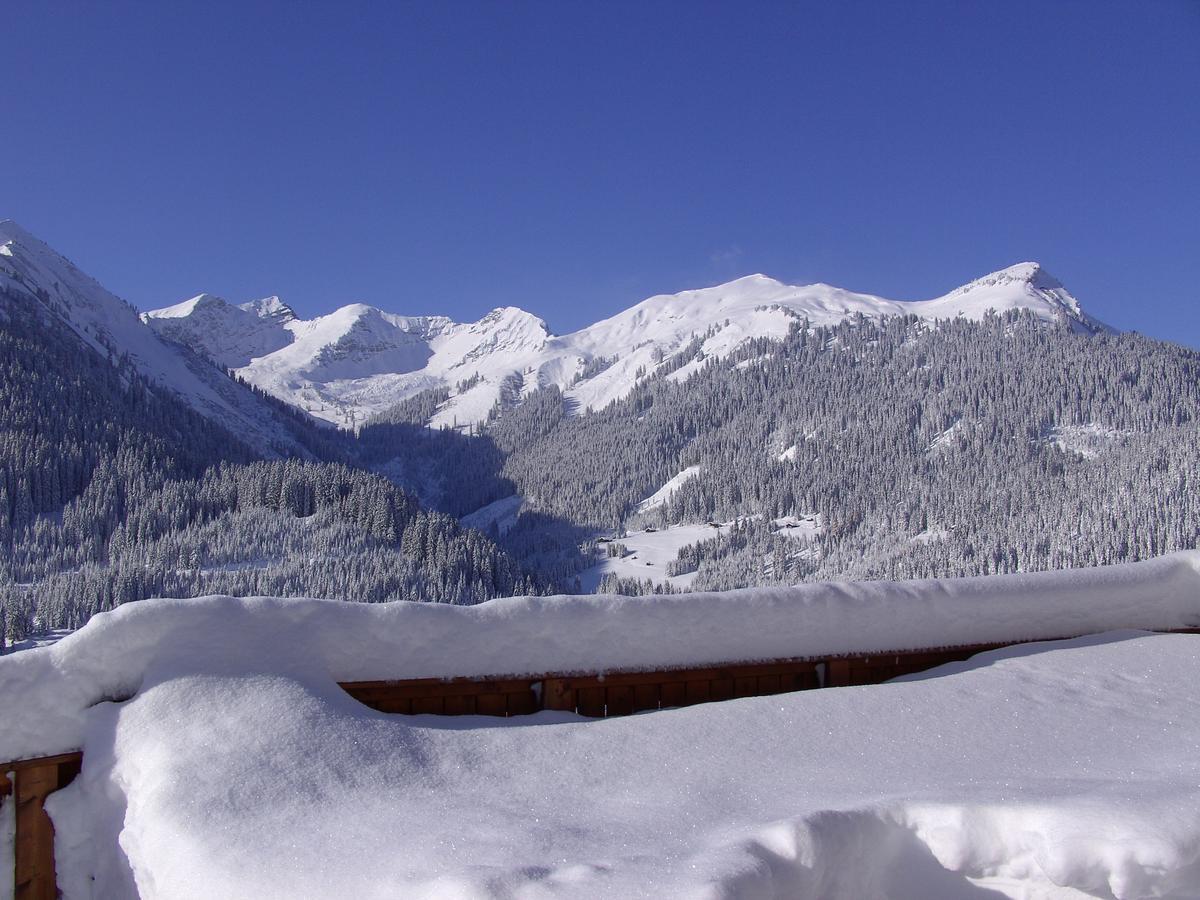 Gasthof Bergblick Berwang Exterior foto